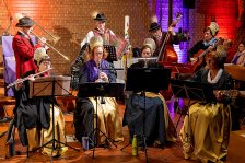 16.12.2025 Adventkonzert der Chor- und Volkstanzgruppe Krems/Lerchenfeld